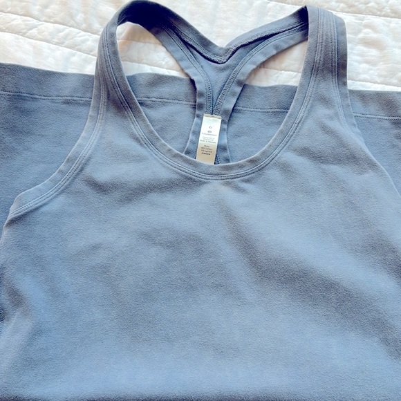 Lululemon light denim color blue long tank - Picture 2 of 8